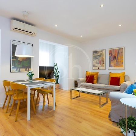 Bonito Apartamento Cerca De La Sagrada Familia 바르셀로나 외부 사진