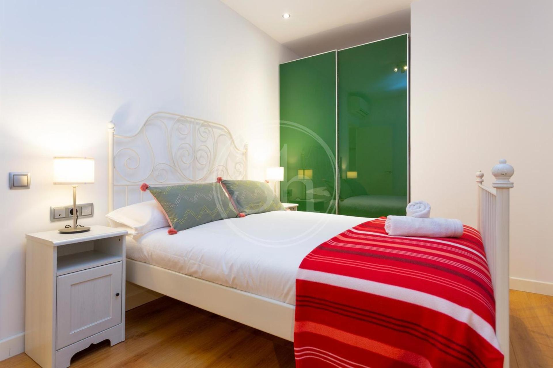 Bonito Apartamento Cerca De La Sagrada Familia 바르셀로나 외부 사진